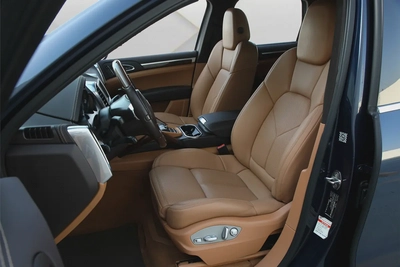 PORSCHE CAYENNE S - 2013 - GCC - FULLY LOADED - AMAZING CONDITION-8