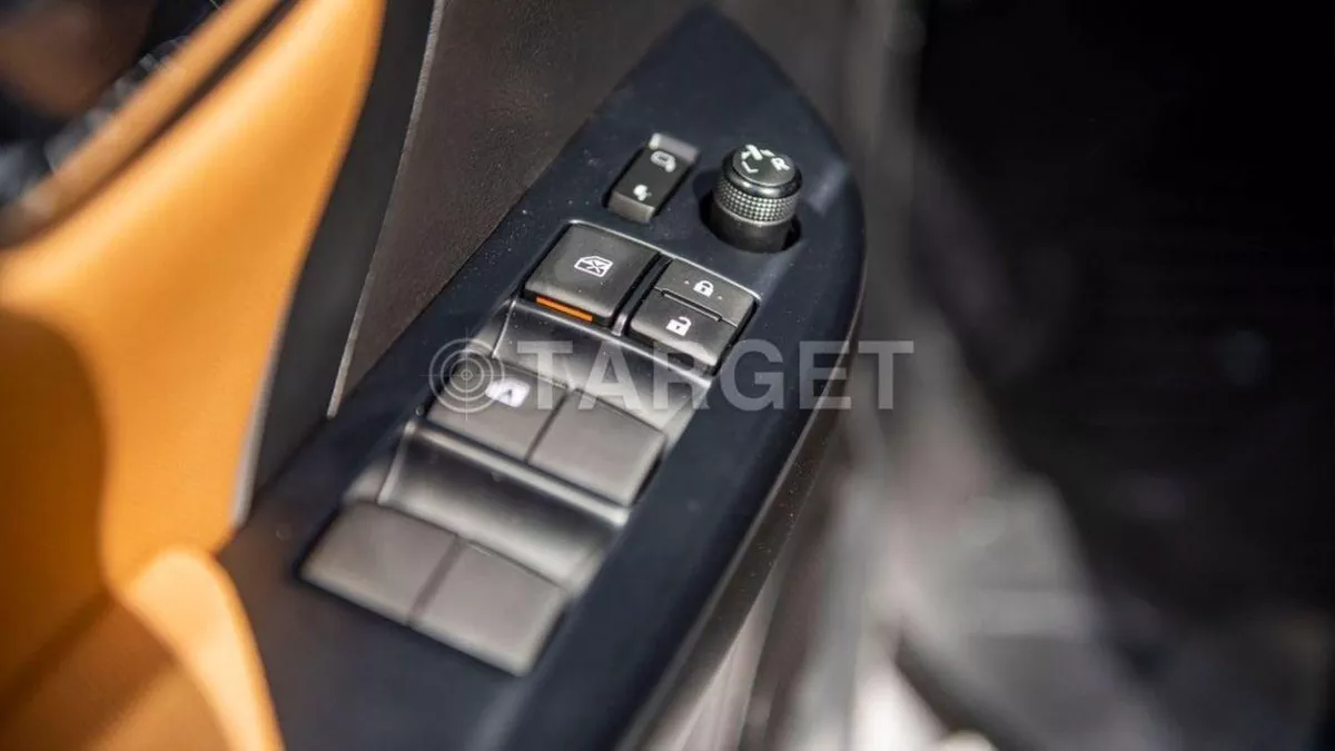 Toyota Fortuner EXR FORTUNER 2.7L 4WD-14-0