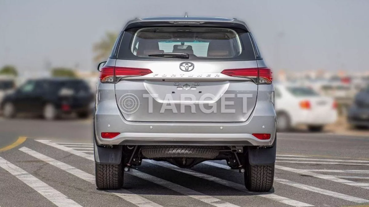 Toyota Fortuner EXR FORTUNER 2.7L 4WD-7-0