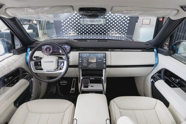 Range Rover Vogue | HSE P530 | Black Edition | GCC Specs | 2026  | ( EXPORT)