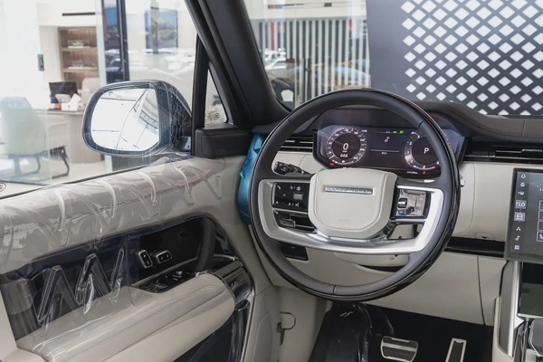 Range Rover Vogue | HSE P530 | Black Edition | GCC Specs | 2026  | ( EXPORT)