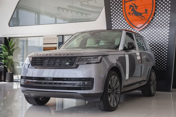 Range Rover Vogue | HSE P530 | Black Edition | GCC Specs | 2026  | ( EXPORT)