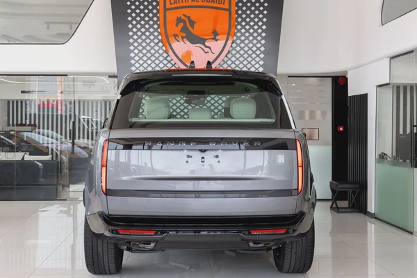 Range Rover Vogue | HSE P530 | Black Edition | GCC Specs | 2026  | ( EXPORT)