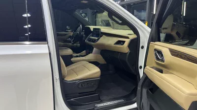 Chevrolet Suburban PREMIER-11
