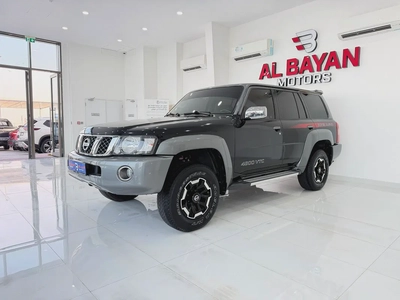 نيسان باترول سوبر سفاري اسود / زعفراني 2021 (المسعود)-1