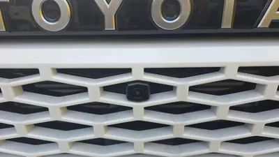 Toyota Hilux Hilux E 2.8L MT-2