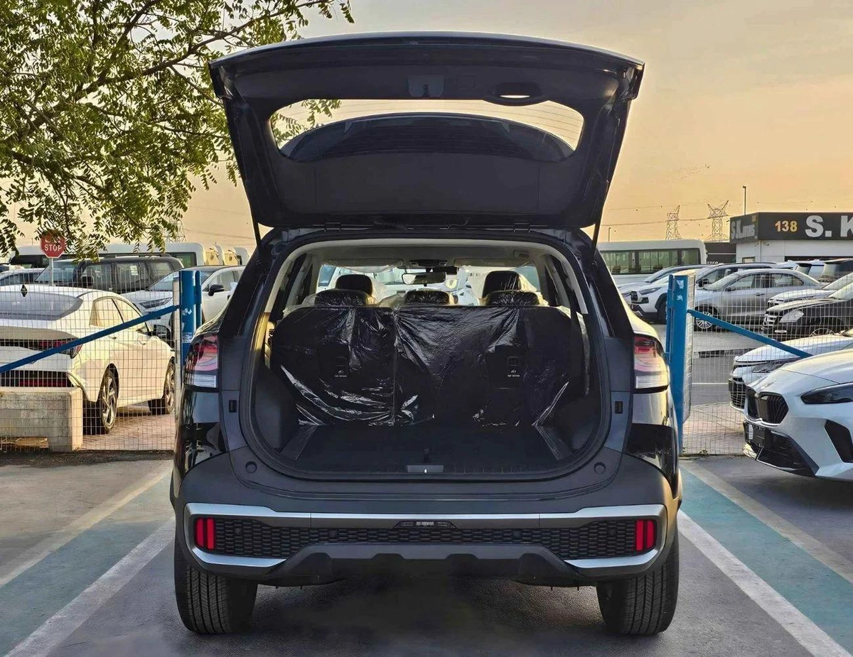 Kia Sportage PREMIUM SMART VERSION / 1.5L V4 PETROL / 360 CAMERA / PANORAMIC ROOF (CODE # KSRP)-4-4