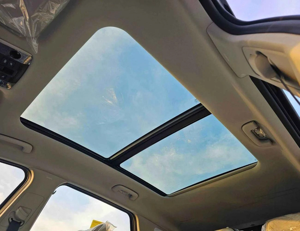 Kia Sportage PREMIUM SMART VERSION / 1.5L V4 PETROL / 360 CAMERA / PANORAMIC ROOF (CODE # KSRP)-15-15
