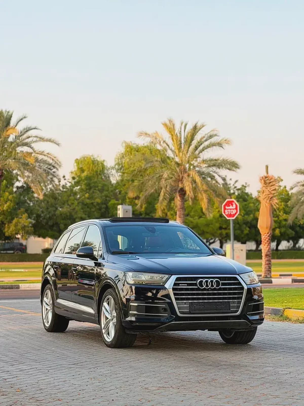 Audi Q7 2016 45 TFSI Quattro | GCC Specs | Low Mileage | Pristine Condition-1-1