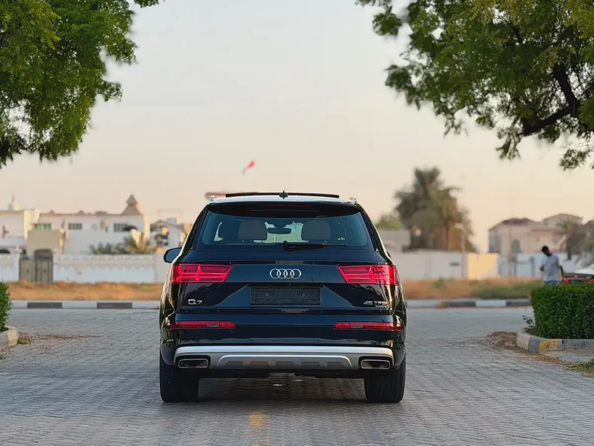 Audi Q7 2016 45 TFSI Quattro | GCC Specs | Low Mileage | Pristine Condition-5-5