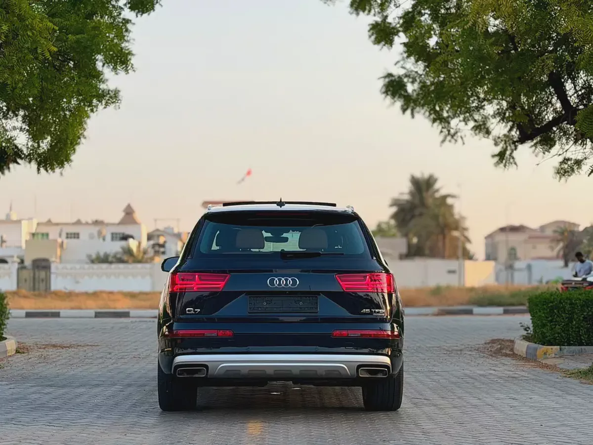 Audi Q7 2016 45 TFSI Quattro | GCC Specs | Low Mileage | Pristine Condition-6-6