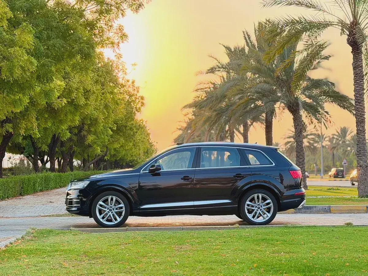 Audi Q7 2016 45 TFSI Quattro | GCC Specs | Low Mileage | Pristine Condition-7-7