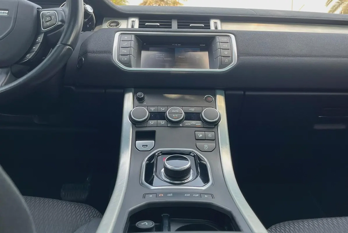 Land Rover Range Rover Evoque HSE 2019 - GCC Specs - Excellent Condition-11-11
