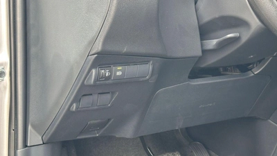 Toyota Corolla Cross 65000 Corolla Cross petrol 1.5L AT MY2025 0KM-9