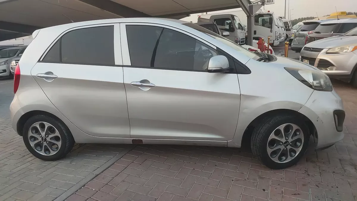 Kia Morning 2011 | Korean Specs | Compact & Efficient City Car-3-3