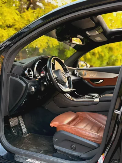 2018 Mercedes-Benz GLC 43 AMG 4Matic Coupe - GCC Specs-12