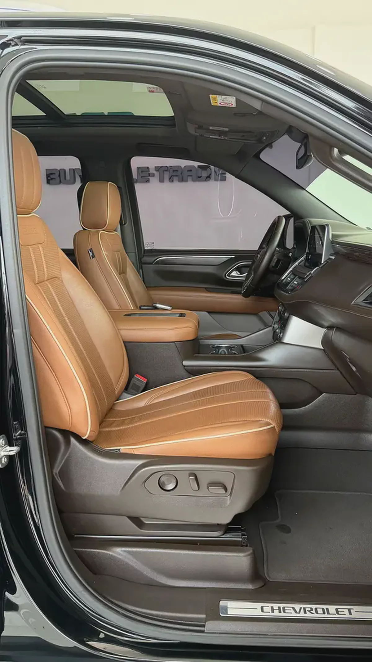 2023 Chevrolet Tahoe LT - GCC Specs-5-5