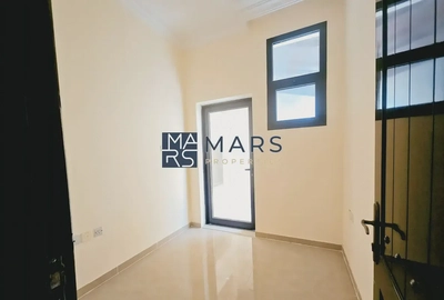 villa for rent in Al Hoshi - Sharjah-1