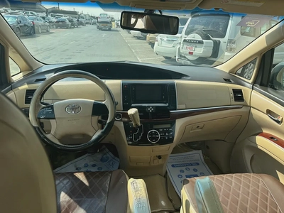 Toyota Previn 2017 white color GCC Caleb car-7