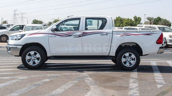 Toyota Hilux SGLX HILUX 2.4L AT 4WD DIESEL