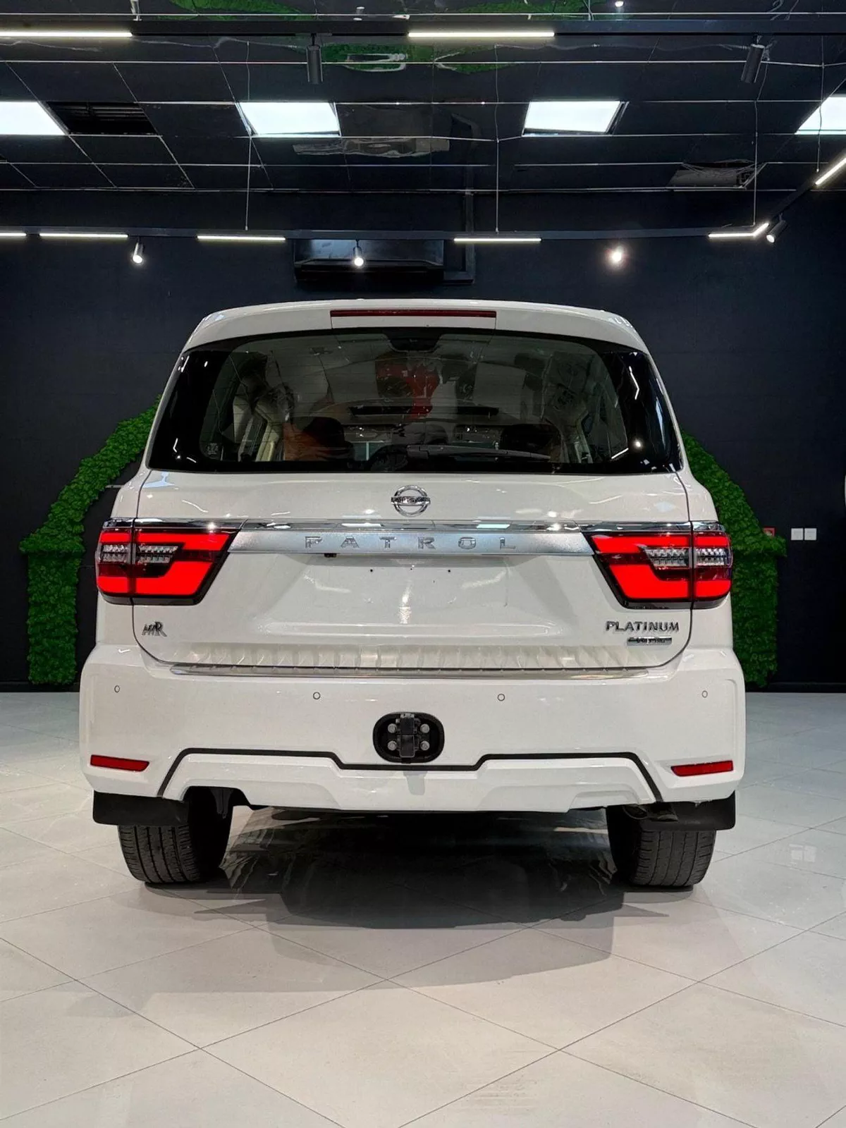 Nissan Patrol LE PLATINUM-3-0