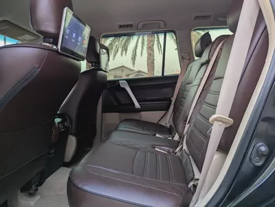TOYOTA PRADO 2012 FACELIFTED 2023 GCC V6 IN EXCELLENT CONDITION-7