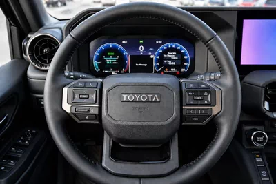 Toyota Prado VXR PRADO 2.4 2027-9