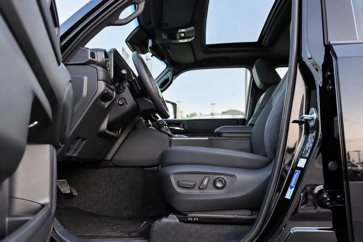 Toyota Prado VXR PRADO 2.4 2027-7-0
