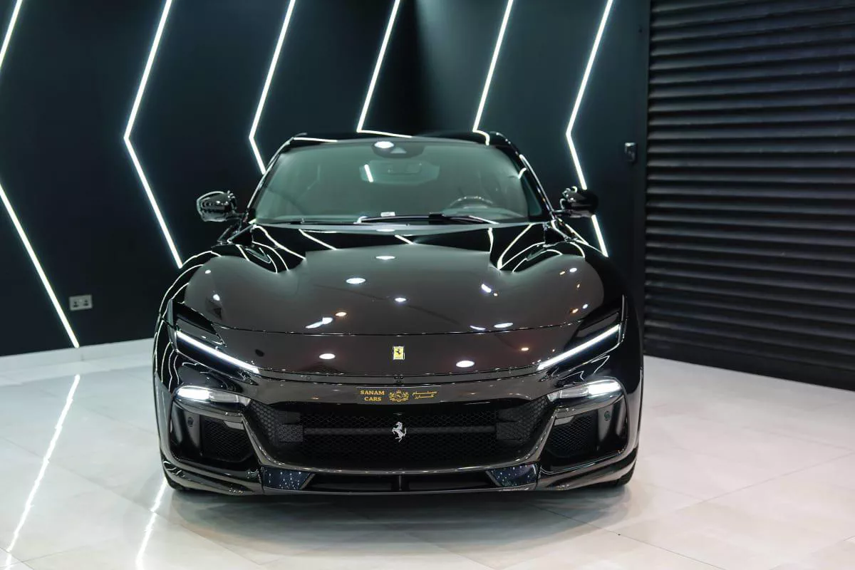 Ferrari Purosangue-8-8