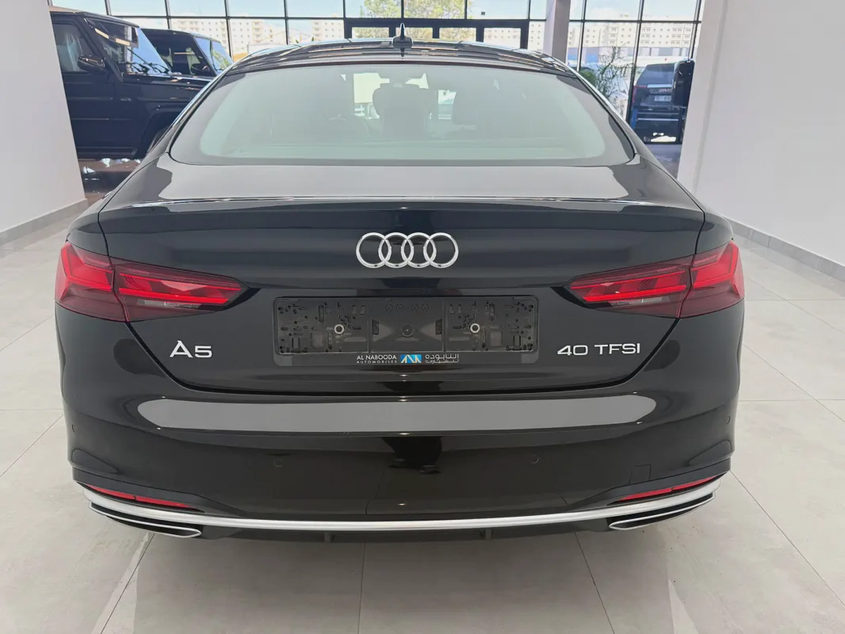 Audi A5 40 TFSI | GCC specs | Low Mileage | Sportback | Clean Condition-4-4