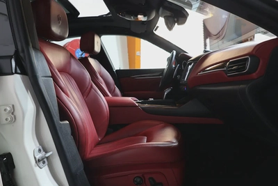 Maserati Levante SQ4 2019 | GCC Specs | 173000KM | Excellent Condition-14