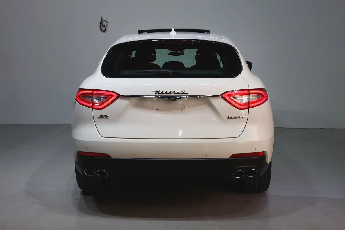 Maserati Levante SQ4 2019 | GCC Specs | 173000KM | Excellent Condition-4-4