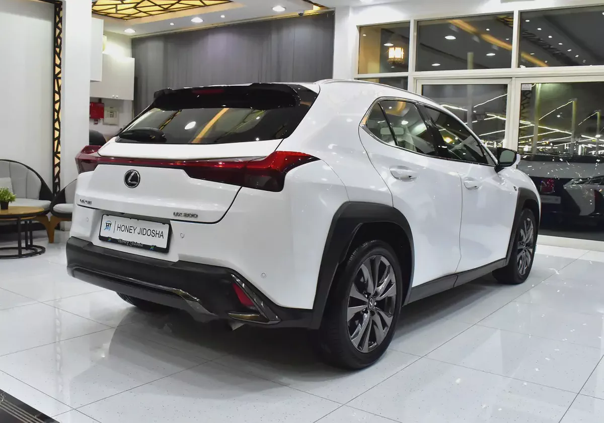 AED 1,437 EMi at 0% DP | Lexus UX200 F-Sport ( 2020 Model ) in White Color GCC Specs-5-5