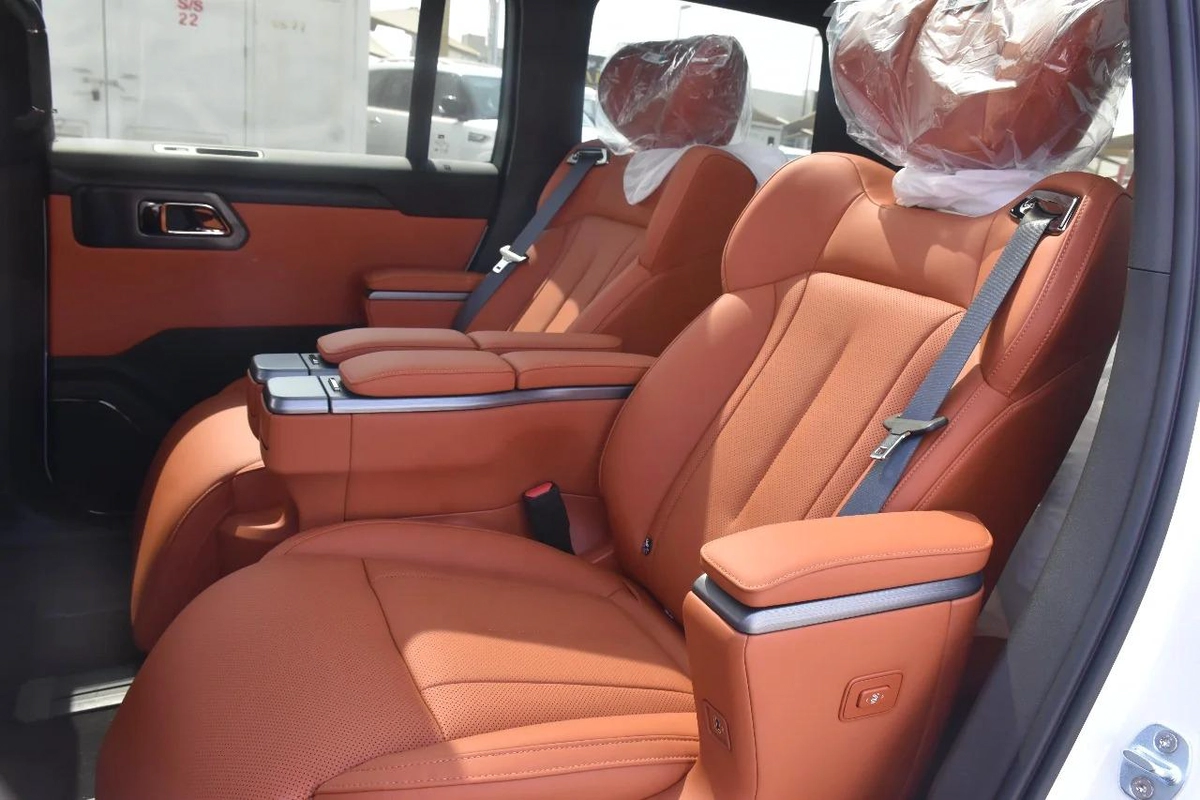 ROX 01 VIP 6 SEATS 2025 | WHITE LIKE-11-11