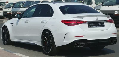 BENZ C63s | E PERFORMANCE | 2024 | WITH ONLY | 4573 KM | 5 A GRADE | JAPAN IMPORT | CLEAN TITLE-4