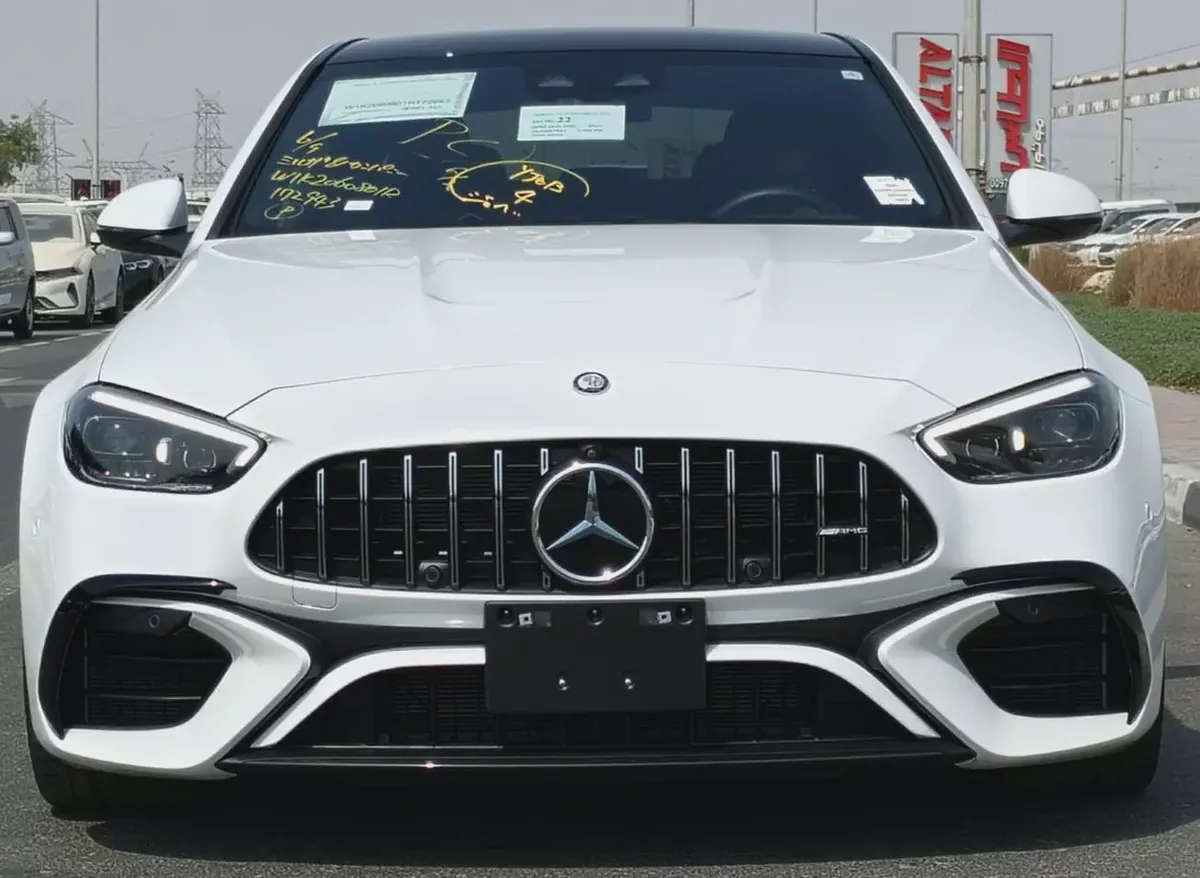 BENZ C63s | E PERFORMANCE | 2024 | WITH ONLY | 4573 KM | 5 A GRADE | JAPAN IMPORT | CLEAN TITLE-2-2
