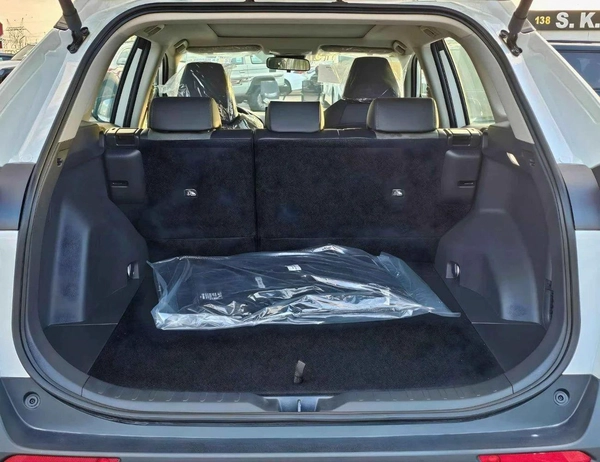 Toyota RAV4 ADVENTURE CVT FLAGHSIP / RADAR, PANORAMIC ROOF, LEATHER WITH POWER SEAT (CODE # RA