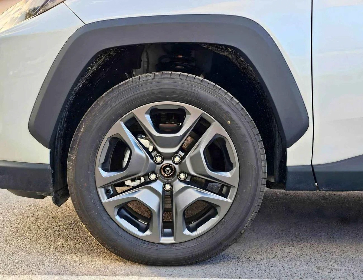 Toyota RAV4 ADVENTURE CVT FLAGHSIP / RADAR, PANORAMIC ROOF, LEATHER WITH POWER SEAT (CODE # RA-4-4