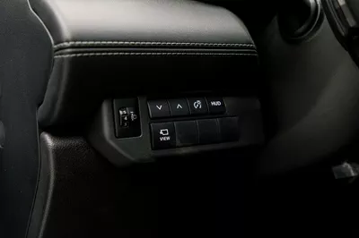 Toyota Urban Cruiser GLX 1.5L-7