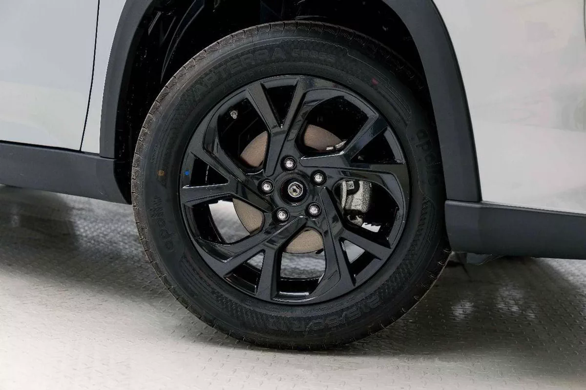 Toyota Urban Cruiser GLX 1.5L-24-0