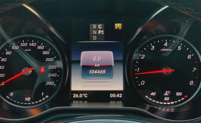 Mercedes-Benz V250 | Model 2020 | 6 Seater | GCC Specs-11