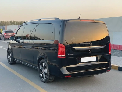 Mercedes-Benz V250 | Model 2020 | 6 Seater | GCC Specs-3
