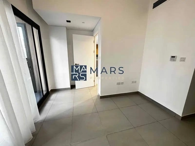 Spacious one bedroom with balcony in a modern community-10