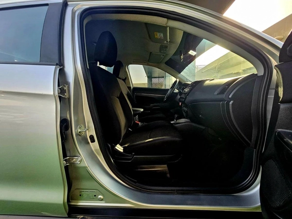 Mitsubishi ASX GCC/ GLX 2.0 V4/ ORIGINAL PAINT/ LOW MILEAGE/ SINGLE OWNER