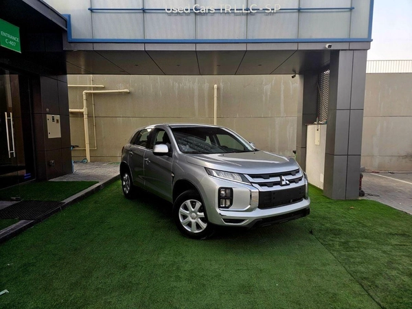 Mitsubishi ASX GCC/ GLX 2.0 V4/ ORIGINAL PAINT/ LOW MILEAGE/ SINGLE OWNER