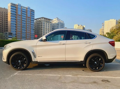 2018 BMW X6 Xdrive 35i || GCC specs || FULL AGENCY SERVICED || ACCIDENT FREE || CARPLAY-3