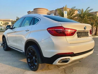 2018 BMW X6 Xdrive 35i || GCC specs || FULL AGENCY SERVICED || ACCIDENT FREE || CARPLAY-7
