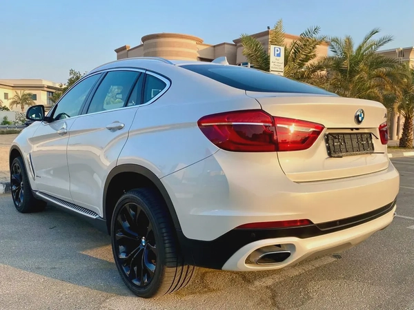 2018 BMW X6 Xdrive 35i || GCC specs || FULL AGENCY SERVICED || ACCIDENT FREE || CARPLAY