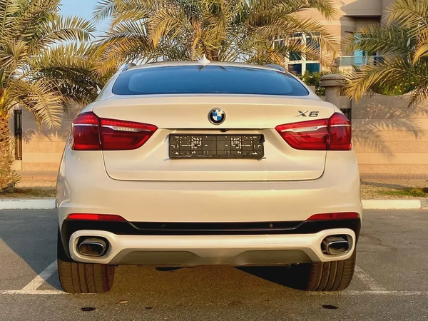 2018 BMW X6 Xdrive 35i || GCC specs || FULL AGENCY SERVICED || ACCIDENT FREE || CARPLAY
