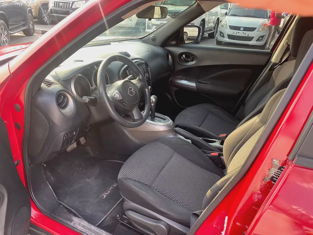 Nissan juke 2016 red color GCC calen car-11-11